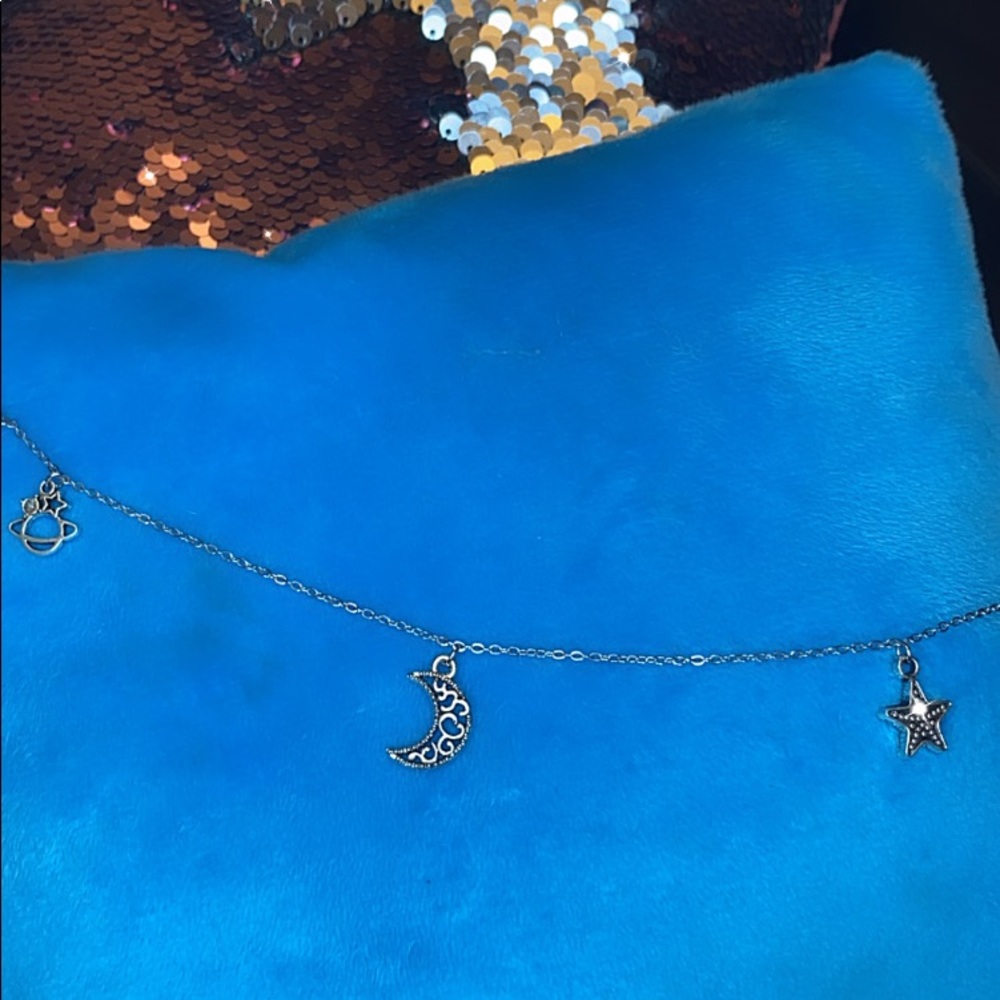 Anklet - Picture 1 of 1